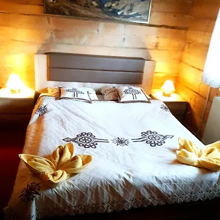 Pod Stokiem Bed & Breakfast *